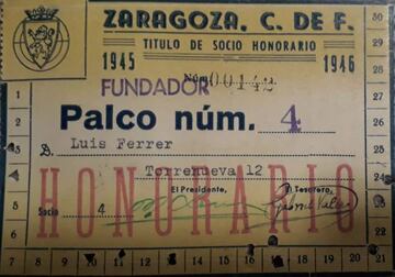 Carnet de socio de la temporada 1945-46 de Luis Ferrer, directivo y socio número 4 del Zaragoza y abuelo del autor de este serial.