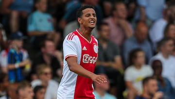 Ihattaren con el Ajax.