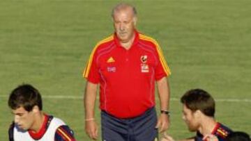 Monreal abandona el entrenamiento lesionado