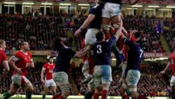 <b>DE NOCHE. </b>Lleno en el Millenium en el partido nocturno de 2010.