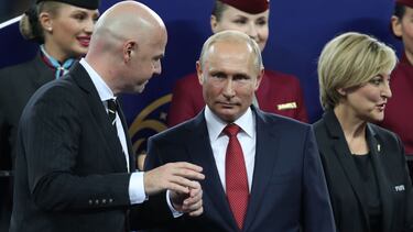 Infantino y Putin.