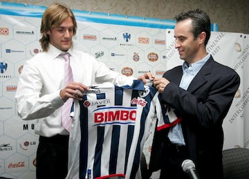 El central uruguayo llegó a los Rayados para afrontar el torneo Apertura 2007. El defensa sudamericano sólo disputó ocho partidos con Monterrey y después se fue al Olimpo de Argentina.