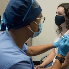 Vacunación del coronavirus en España: calendario, fases y quiénes se vacunarán primero