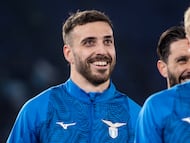 ROME, ITALY - JANUARY 28: Mario Gila of SS Lazio pre-game warm up during the Serie A TIM match between SS Lazio and SSC Napoli - Serie A TIM at Stadio Olimpico on January 28, 2024 in Rome, Italy. (Photo by Ivan Romano/Getty Images)