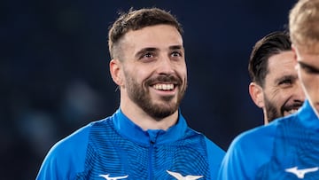 ROME, ITALY - JANUARY 28: Mario Gila of SS Lazio pre-game warm up during the Serie A TIM match between SS Lazio and SSC Napoli - Serie A TIM at Stadio Olimpico on January 28, 2024 in Rome, Italy. (Photo by Ivan Romano/Getty Images)