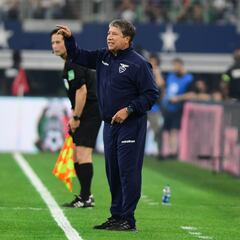 Bolillo Gómez: “A los mexicanos no les gusta ningún técnico extranjero”