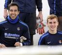 Griezmann se mide a Claudio Bravo, su ‘hermano mayor’