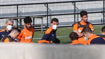 Javi Gracia, Guedes y Paulista.