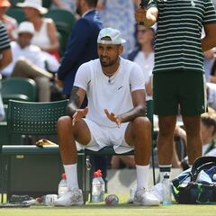 Y Kyrgios explotó: “La del vestido... se ha tomado 700 tragos, hermano”