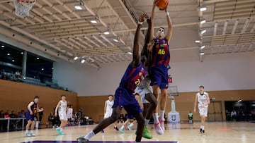 Real Madrid - Barcelona, en directo: Clásico en la Liga U 2025/26, hoy en vivo