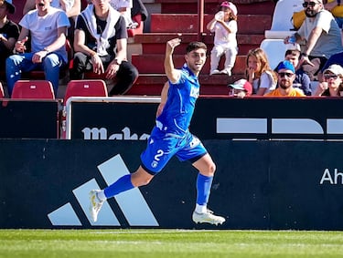 El zaguero del equipo burgalés hizo el gol decisivo para su equipo, después de un partido muy disputado. Atrás, hizo un partido correcto.