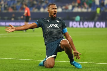 Pachuca's Venezuelan forward #23 Salomon Rondon celebrates 