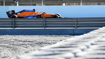 Carlos Sainz, McLaren MCL35.