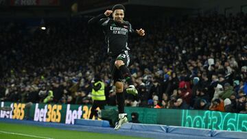 Ethan Nwaneri abrió el marcador para el Arsenal y, aunque no ganaron, el juvenil entró en una selecta lista con figuras de Premier League.