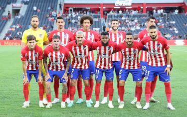 Arriba: Oblak, Savic, Witsel, Mario Hermoso y Morata.
Abajo: Riquelme, Rodrigo de Paul, Griezmann, Lemar, Koke y Carrasco.