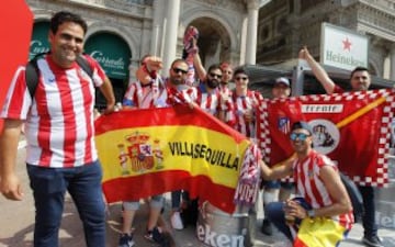 Las fan zone de Real Madrid y Atlético estuvieron muy animadas