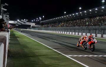 Dovizioso le gana a Márquez el primer mano a mano por 27 milésimas