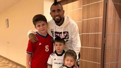 “Lo que hizo Vidal con mis hijos no tiene precio; jugué en Colo Colo y él también es mi ídolo” 