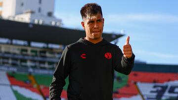 Efrain Alvarez of Tijuana during the 10th round match between Leon and Tijuana as part of the Liga BBVA MX, Torneo Clausura 2025 at Nou Camp Stadium, on March 01, 2025 in Leon, Guanajuato, Mexico.
