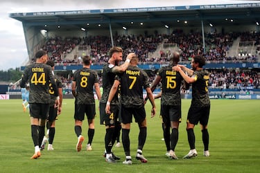 PSG aiming to agree a deal for new investors; interest from US-based group reported