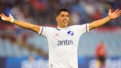 Nacional's forward Luis Suarez celebrates after scoring against Liverpool during the 2022 Uruguayan Championship final match between Nacional and Liverpool at the Centenario stadium in Montevideo, Uruguay, on October 30, 2022. (Photo by Dante Fernandez / Dante Fernandez / AFP) (Photo by DANTE FERNANDEZ/Dante Fernandez/AFP via Getty Images)