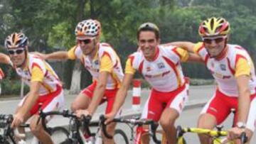 <b>'DREAM TEAM'. </b>Los cinco representantes españoles: Carlos Sastre, Óscar Freire, Samuel Sánchez, Alberto Contador y Alejandro Valverde.