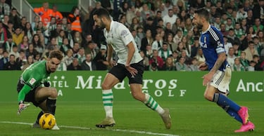 Iñigo Vicente las fabrica, Peque se las come