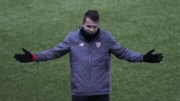 La inevitable 'soledad' de Konoplyanka en el Sevilla