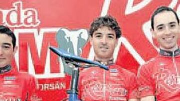 <b>REFUERZOS. </b>Sevilla, Mancebo y Santi Pérez, que han pisado el podio de la Vuelta, potenciarán al Relax.