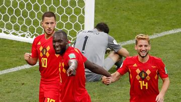 Belgium&#039;s forward Romelu Lukaku (2nd-L) celebrates his first goal, his team&#039;s second, with Belgium&#039;s forward Dries Mertens (R) and Belgium&#039;s forward Eden Hazard (L) during the Russia 2018 World Cup Group G football match between Belgiu