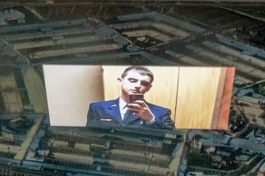 ?Qui¨¦n es Jack Teixeira, el sospechoso de 21 a?os detenido por filtrar los papeles del Pent¨¢gono?