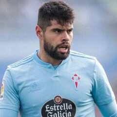 Celta defendió a Araujo luego de crítica de Faitelson