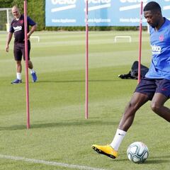 La rebeldía de los jugadores suele acabar en el Camp Nou
