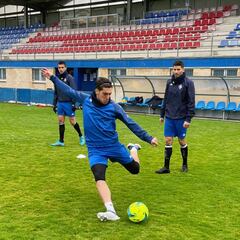 Amore y Fuenla se baten en un duelo al borde del precipicio