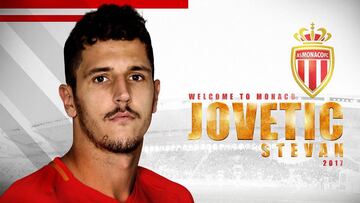 El M車naco presenta a Jovetic