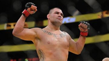 Caín Velázquez se examina en su regreso ante Ngannou