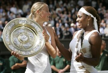 La tenista rusa consiguió su primer Grand Slam el 3 de julio de 2004 tras ganar en la final a la tenista estadounidense Serena Williams por 6-1 y 6-4. 