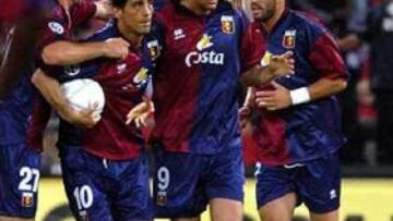 <B>AMAÑO.</B> El Genoa fue acusado de amañar partidos para lograr el ascenso a la Serie A.