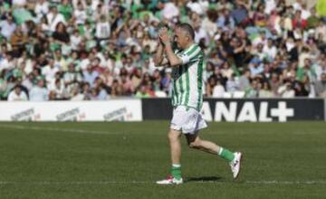 Las leyendas del Madrid se imponen ante las del Betis