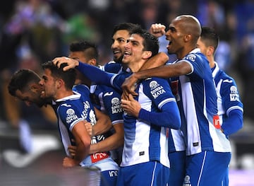 1-0. Oscar Melendo celebró el primer gol.