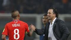Guardiola: "Arturo Vidal nos contagia con su energía"