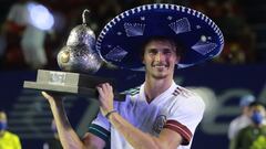 Zverev, con el t&iacute;tulo de campe&oacute;n en Acapulco.