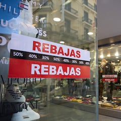 ¿Cuánto tiempo tiene una tienda para ingresarme el dinero por la devolución de un producto?