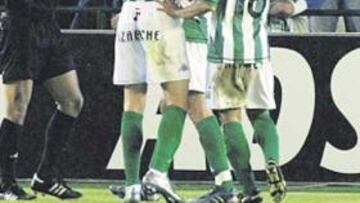 <b>EL CEDD, UN LEJANA POSIBILIDAD.</b> Al Betis le queda la posibilidad de que el Comité Español de Disciplina Deportiva (CEDD), aunque sea vía fax, conceda hoy, tanto a Joaquín como a Melli la suspensión cautelar de sus sanciónes. Este organismo está presidido por Abelardo Rodríguez Merino y tiene como vocales, entre otros, a Liborio Hierro, Ignacio Aguirrezabal, Hilario Hernández y Fernando Sequeira. Ellos tienen la última palabra.