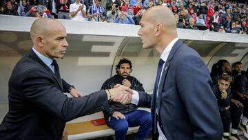 Zidane y Jémez, en uno de sus reencuentros.