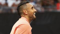 Kyrgios presenta a su nueva novia en plena pista del Open de Australia