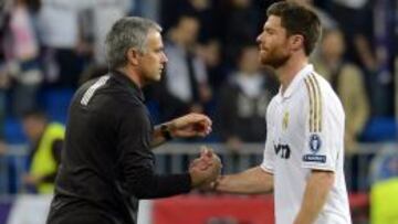 Xabi Alonso habl&oacute; maravillas de Mourinho en la ETB.