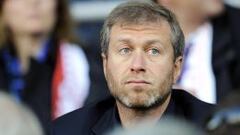 Abramovich cumple diez a&ntilde;os desde que se hizo cargo del Chelsea.