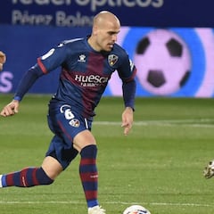 Sandro vivió el debut soñado con el Huesca