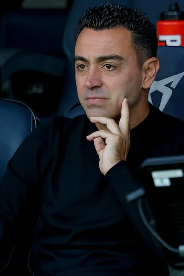 El entrenador del Barcelona, Xavi Hernández, durante el encuentro de hoy. 
